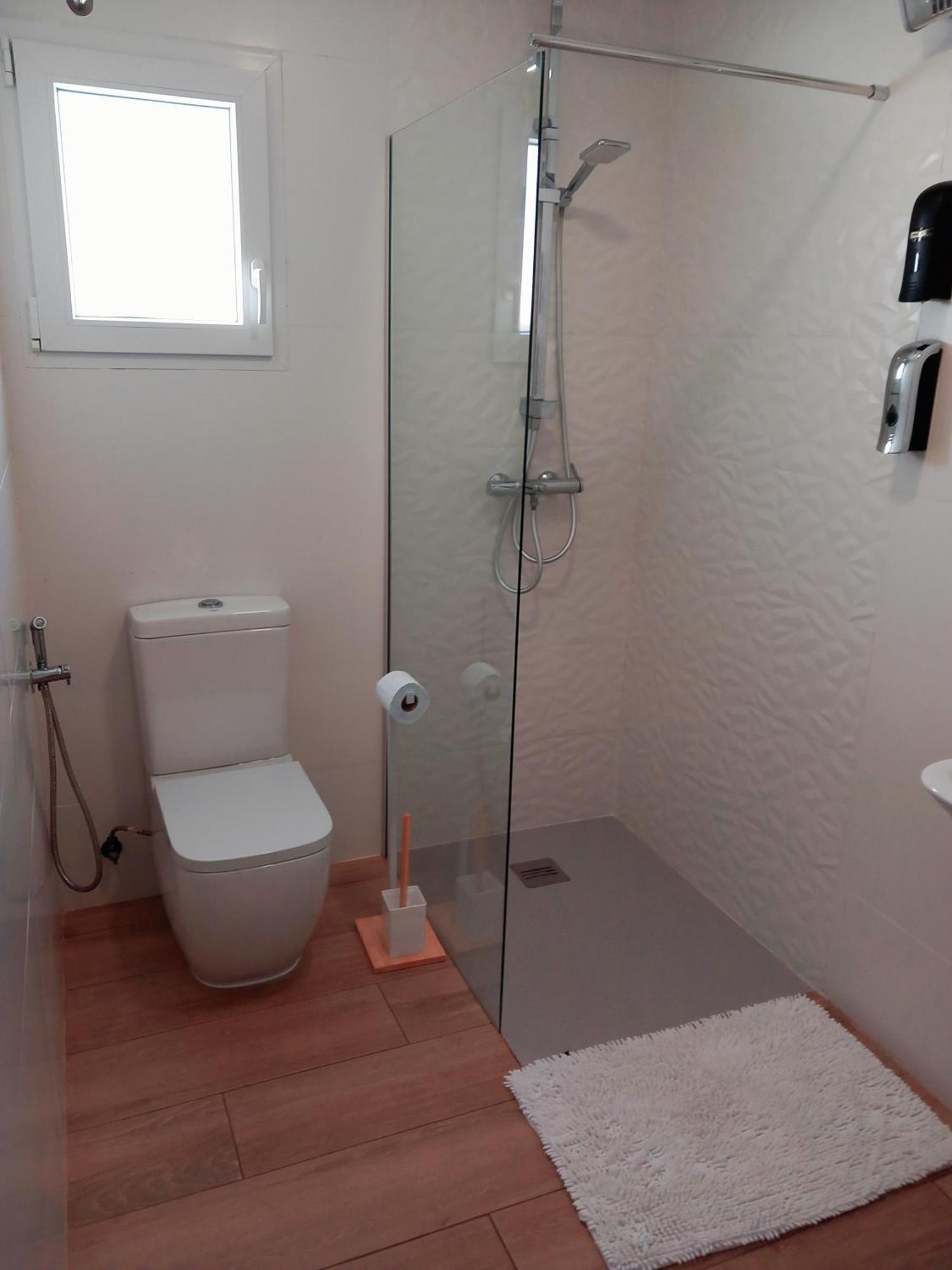 Apartamentos De La Haya & Suite Con Jacuzzi, Junto Al Teatro Romano 梅里达 外观 照片